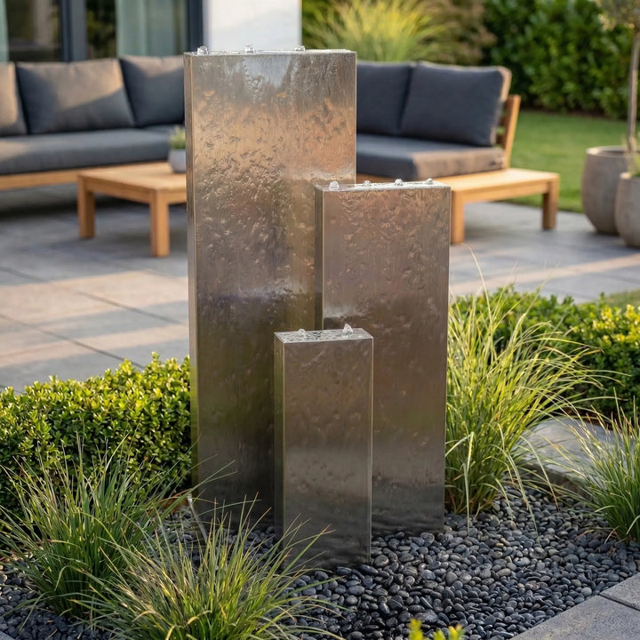 Edelstahl Gartenbrunnen Linea 90 | Dreiteiliges Wasserspiel für Terrasse & Garten