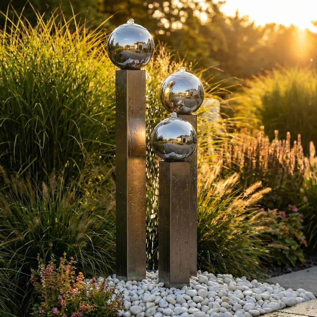 Balance Spera 67 Tall schlanker Edelstahlbrunnen für den Garten