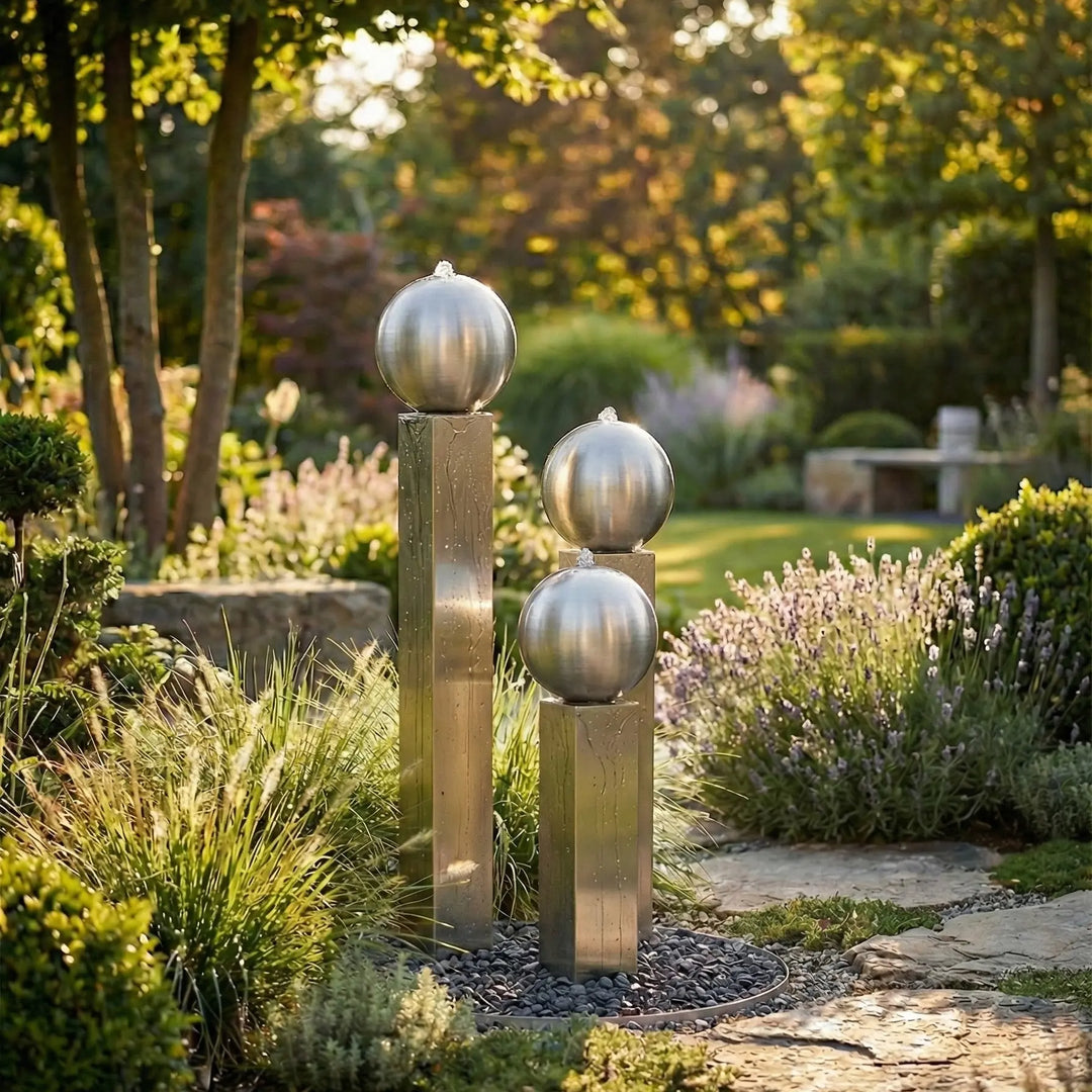 Balance Spera 67 Low – kompakter Gartenbrunnen aus Edelstahl