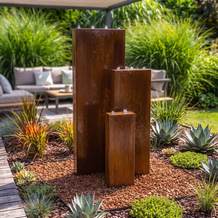 Cortenstahl-Gartenbrunnen Linea 120 cm im 3er-Set mit drei Wasserwänden im modernen
Garten